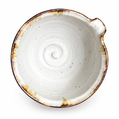 Uchiyama Kohiki Katakuchi – Handmade Japanese Ceramic Pouring Bowl 350ml