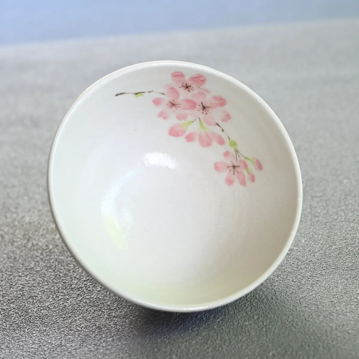 Rikyū Chawan Sakura – Handmade Japanese Matcha Bowl | Cherry Blossom Tea Bowl